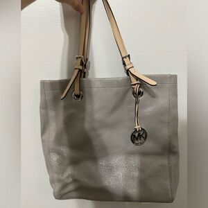 Michael Kors Tote/Purse